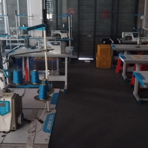 烦泰服装加工厂