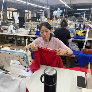 聚鑫服饰有限公司