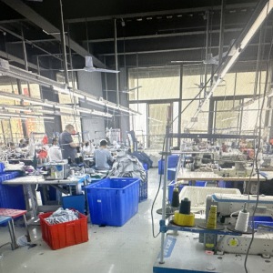 东莞智优服饰有限公司