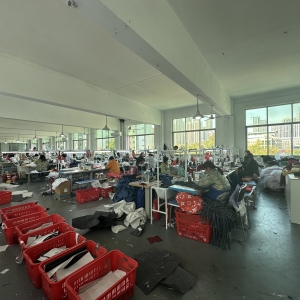 武汉奇幻服饰有限公司