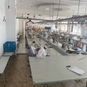 桐乡玖跃服装有限公司