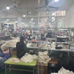 广州优纤服饰有限责任公司