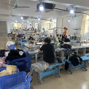 广州市黛尔雅服装有限公司