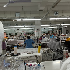 雨轩服饰有限公司