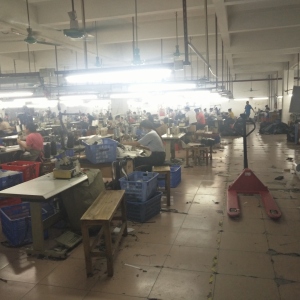 广州市硬核服装有限公司