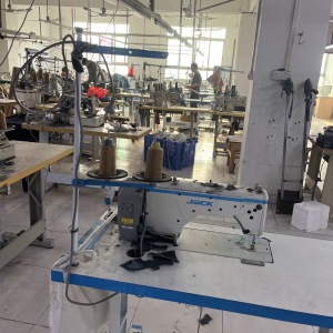 中山市织娅制衣厂