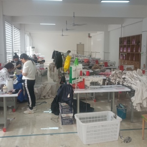 益善服装加工厂