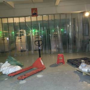 东莞市梦若蓝服饰有限公司