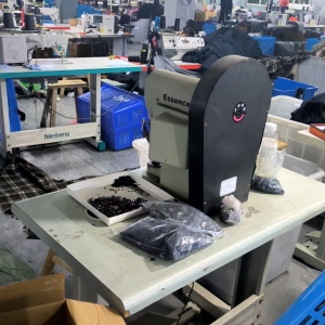 上饶县服装隆运厂有限公司