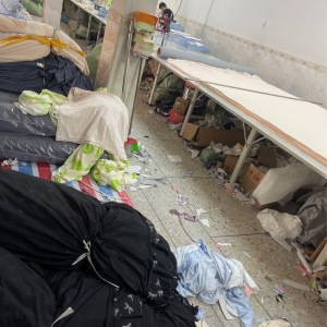 伍佰万服饰有限公司