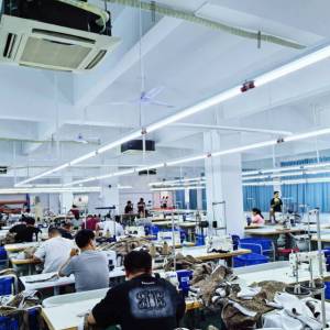 广州回见服装有限公司