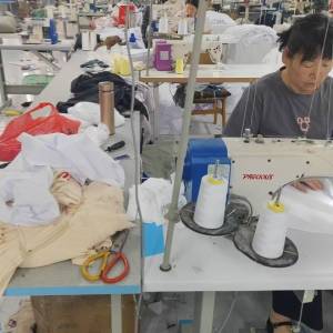 梓蕊服装有限公司