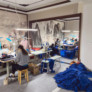 乔力雅服装加工