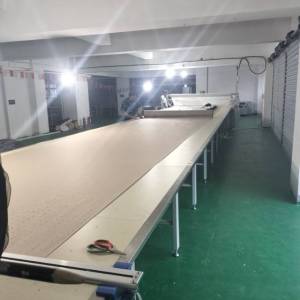 湖南源中源服饰有限公司