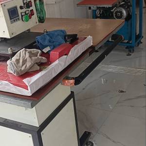 梓妍利丰烫钻加工厂