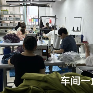 简韵服饰