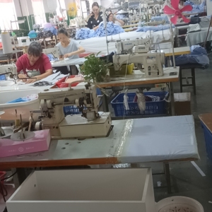 联胜服饰有限公司