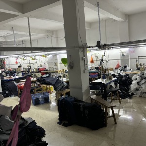 广西鼎昇服装有限公司