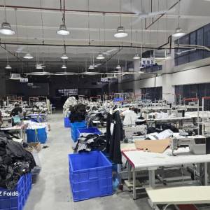 佛山领潮臻品服装有限公司