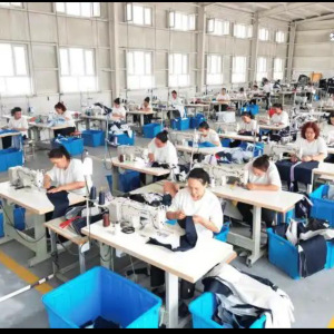 湖南省株洲鑫纹服饰有限公司