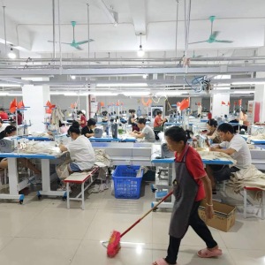 广州悠寻服饰有限公司