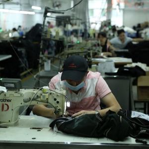 广州市增城区锦泽服装公司