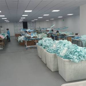 菏泽尔屹服装有限公司