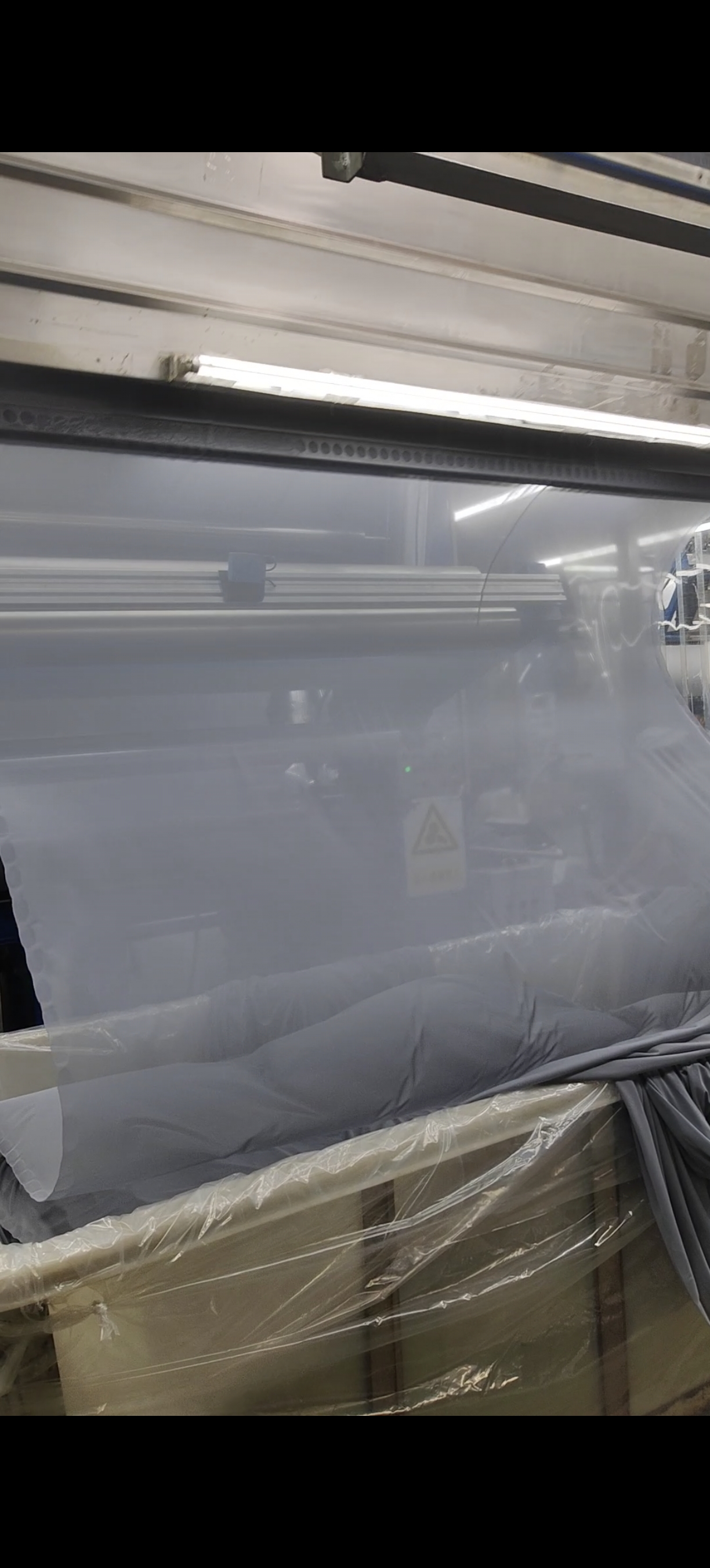 lulu专供20d25克防晒服冲锋衣复合贴合里料