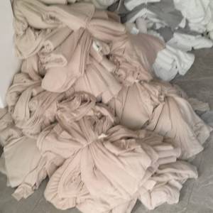 顺顺利利制衣厂