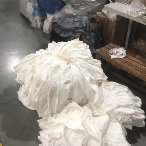 爱择依服饰有限公司