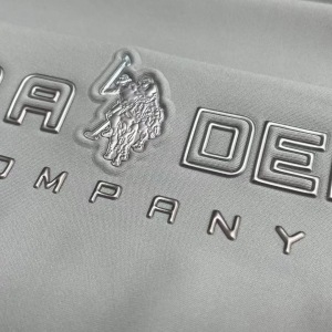 宁波衣霸服饰有限公司