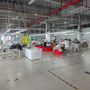 广州依岚蒂服饰有限公司