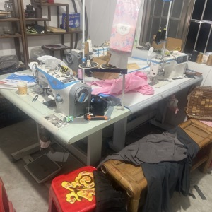 湘潭胜昔服饰商贸有限公司