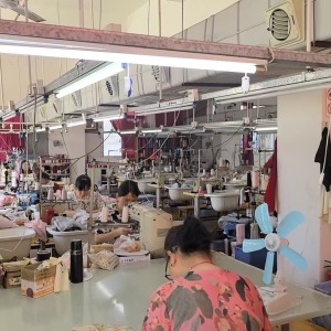 佛山市南海区大沥盐步雅兰服饰厂