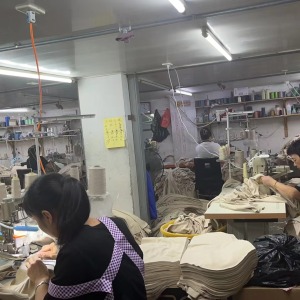 苍南县彩冠鸟针织内衣厂