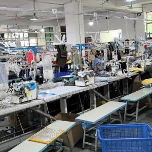 隆回宇顺服装有限公司