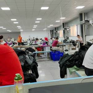 鼎云服装制造工厂