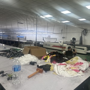 东莞市靖瑶服饰有限公司