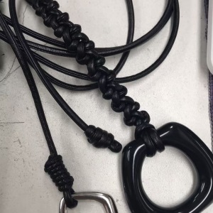 广州友仔發服饰