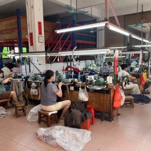 中山市佑隆服装有限公司