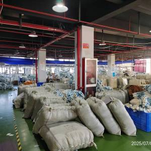 浦江蓝汐服装有限公司