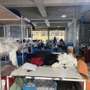 邵阳众灿服饰有限公司