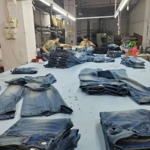 广西玉林万财猫服装有限公司