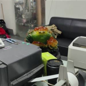 盛鸣服饰有限公司