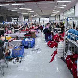 东莞市李星服饰有限公司