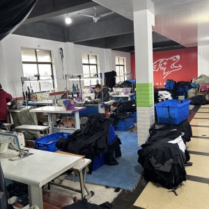 开元制衣服装厂