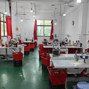 艺诚服饰加工厂