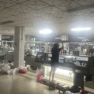 盛卉服饰有限公司