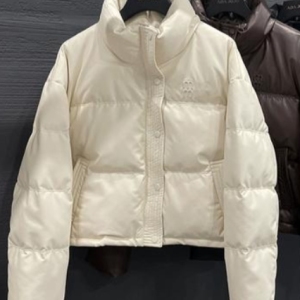 档口+直播女装 寻羽绒服加工厂