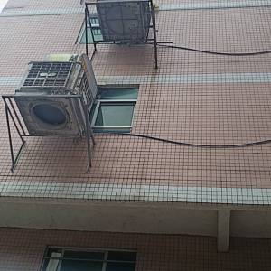 海珠区聚拢工业园百尼服饰